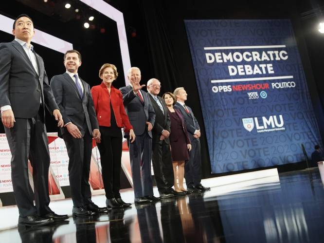 Democratische presidentskandidaten in debat: over “miljardairs in wijnkelders” en stotterverleden Biden