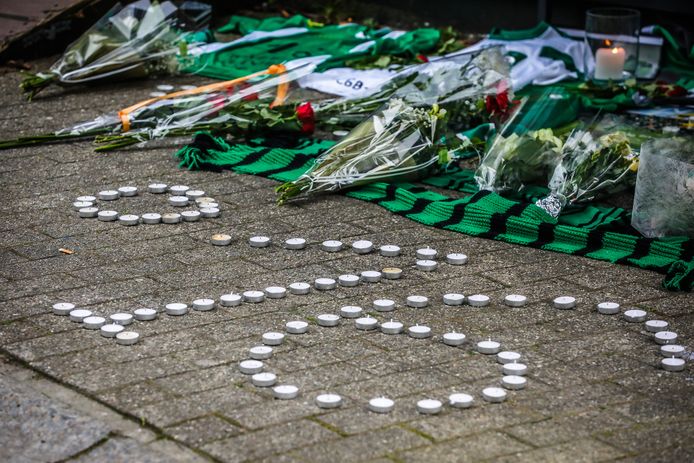 eerbetoon cercle Brugge supporters aan overleden Miguel Van Damme