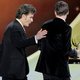 Charlie Sheen biedt excuses aan tijdens Emmy Awards