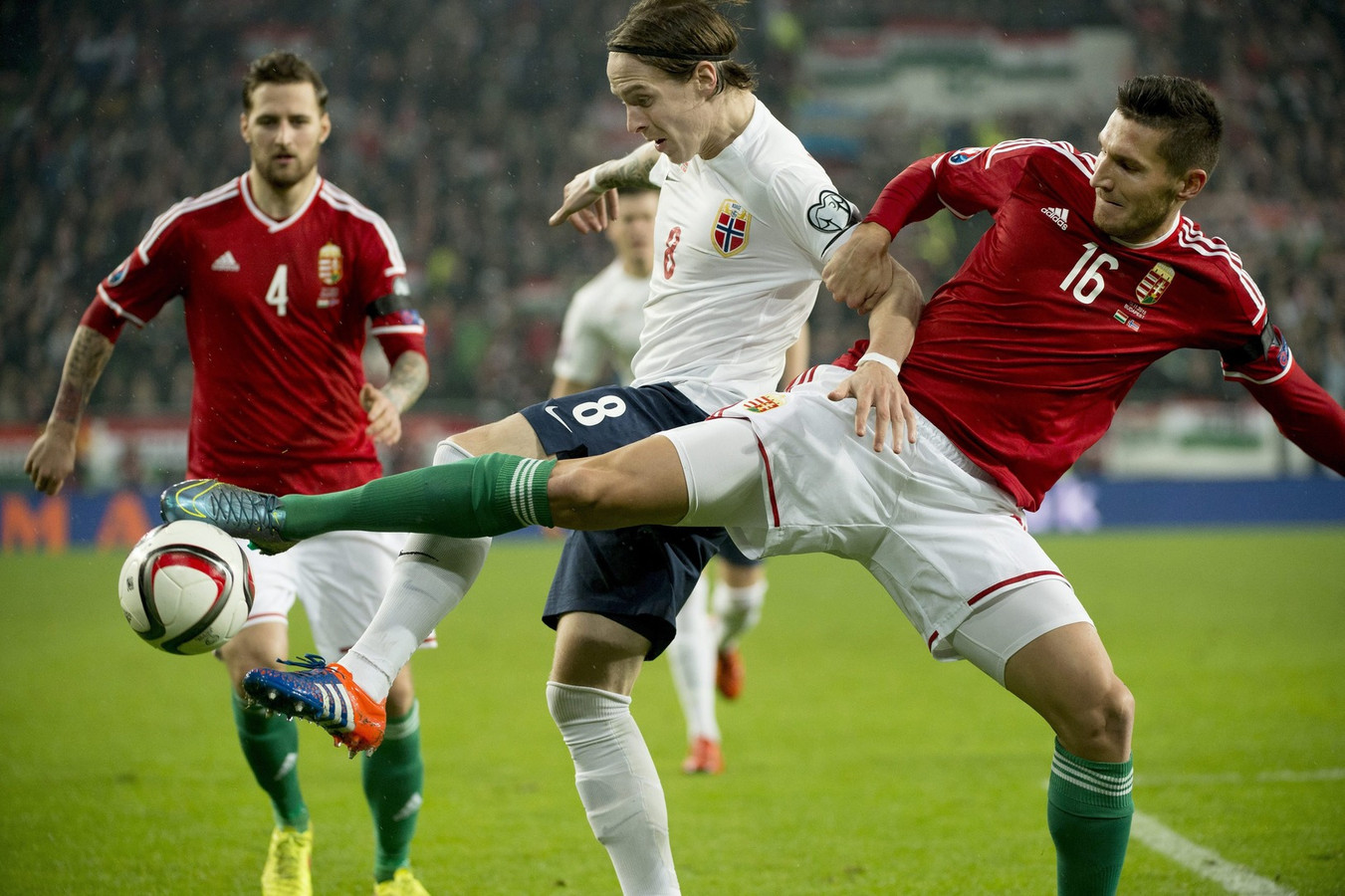 Венгерские футболисты. Венгры футболисты. Обрат Венгрия. Hungary footballer.