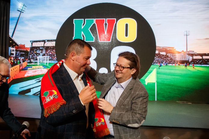 Marc Coucke (rechts) met de nieuwe voorzitter van KV Oostende Peter Callant.
