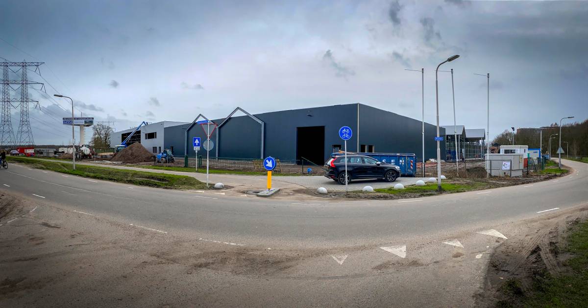 bouwmarkt karwei in tilburg noord is al ver af tilburg e o bd nl