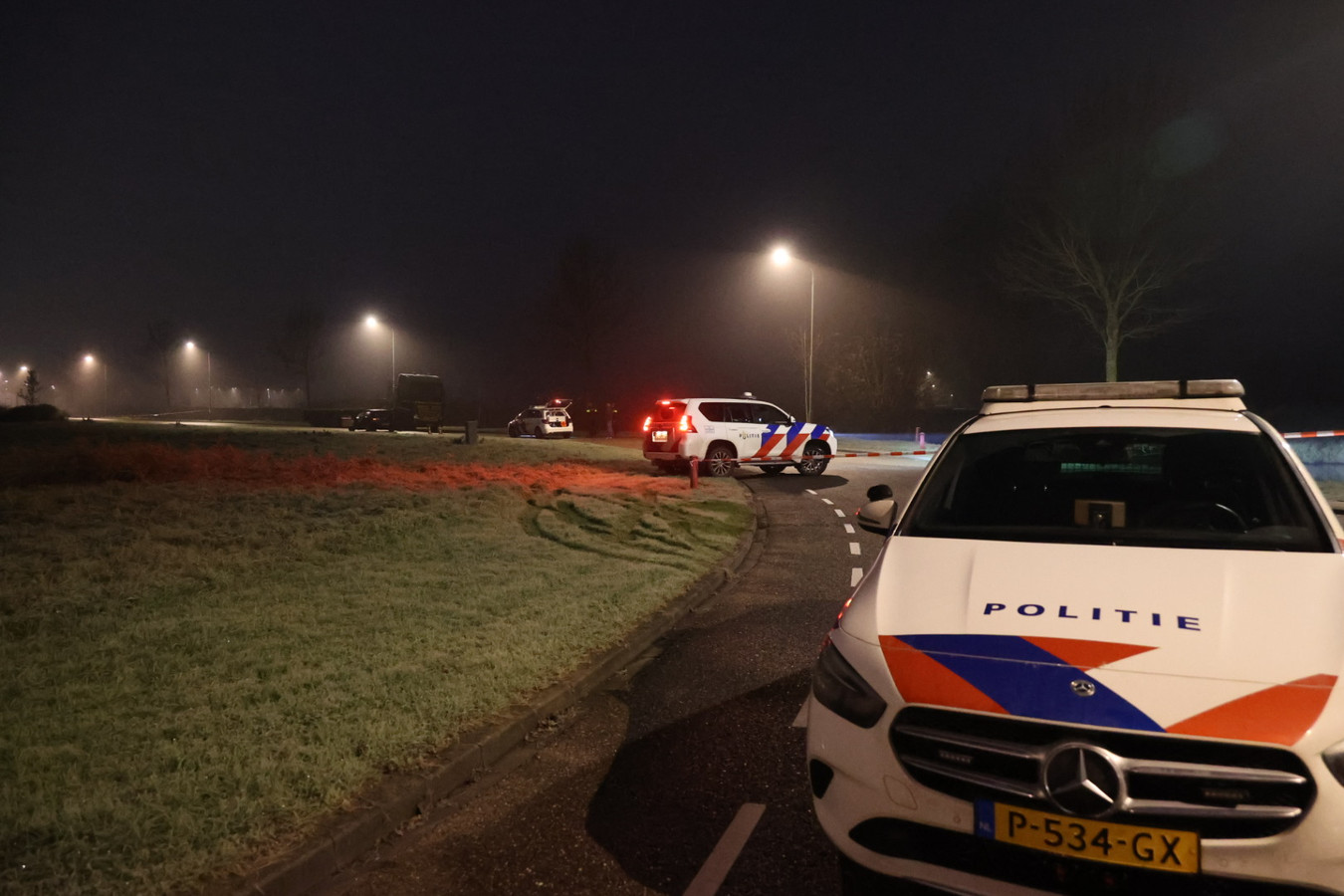Op een industrieterrein aan de Nijverheidstraat in Giessen heeft vrijdagnacht een schietpartij plaatsgevonden.