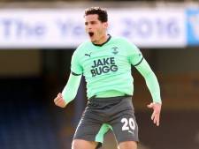 Zes jaar geleden betaalde hij nog contributie, nu schittert deze ex-FC Den Bosch-spits in Engeland