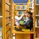 Waarom Ierse kinderen veel beter kunnen lezen dan Nederlandse: ‘Gewoon een stapel boeken neerleggen en met zijn allen lezen’
