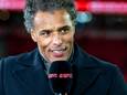 Pierre van Hooijdonk als analist bij tv-zender ESPN. Als oud-speler is hij geschrokken van de staat van Vitesse.