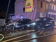 In de Kuurnsestraat in Hulste veroorzaakt ondernemer J. met zijn BMW op 19 maart 2022 een ongeval terwijl hij onder invloed is van alcohol. De geparkeerde Volvo wordt door de aanrijding meegesleurd tot tegen een elektriciteitspaal en schiet in brand.