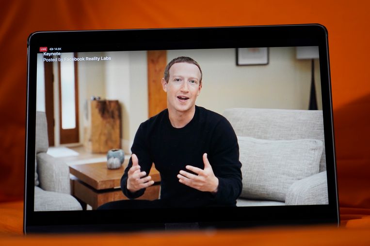 Mark Zuckerberg kondigde in oktober 2021 de naamsverandering van zijn bedrijf Facebook in Meta aan. Beeld AP