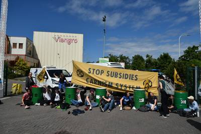 L'entreprise alimentaire Viangro bloquée par Extinction Rebellion