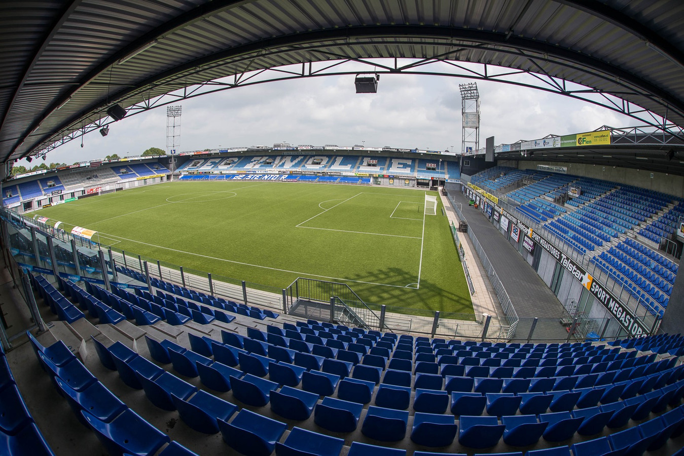 Supporters Pec Zwolle Boos Over Nieuwe Naam Stadion Foto Ad Nl