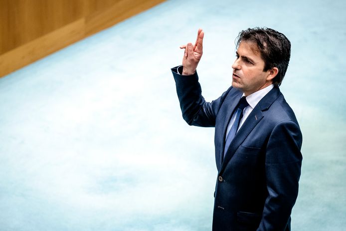 Gerard van den Anker bij zijn beëdiging als kamerlid voor het CDA.