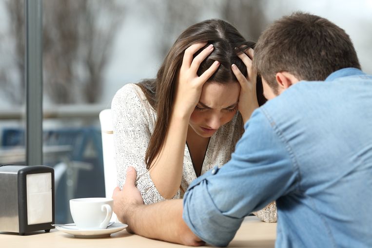 Hoe Ga Je Om Met Een Depressief Persoon Praktische Tips