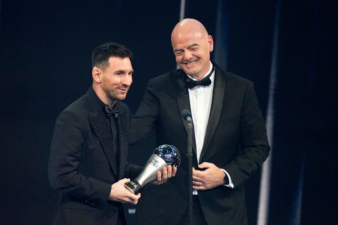 Lionel Messi et Gianni Infantino