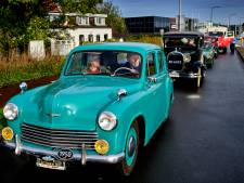 Oldtimerrit trekt ook later in het jaar veel bekijks in de Hoeksche Waard