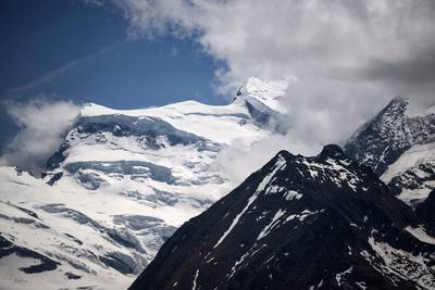 Trois morts lors du crash d'un hélicoptère dans les Alpes suisses