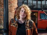 Isabelle (33) dacht dat ze ‘gewoon wat raar was’, het zat toch anders: ‘De diagnose kwam wel aan’