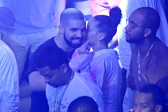Drake vormde eerder een koppel met Rihanna.