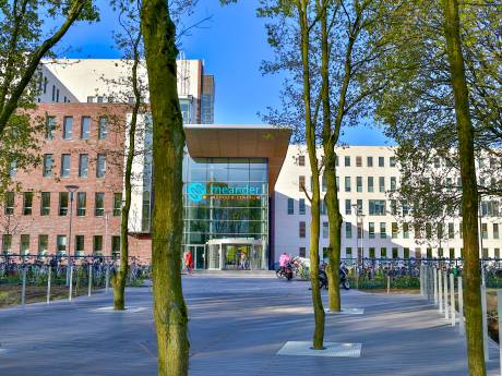 Deze medewerkers van het Meander MC vertellen wat ze verdienen en waarom ze strijden voor een betere cao