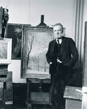 Willem Hofker in zijn atelier in Amsterdam.