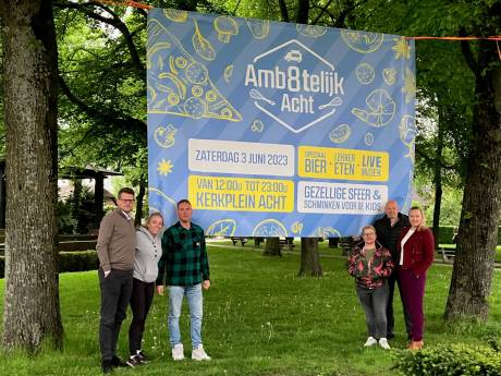 Foodtruckfestival Acht: lekker biertje of wijntje en keuze uit mooie gerechten 