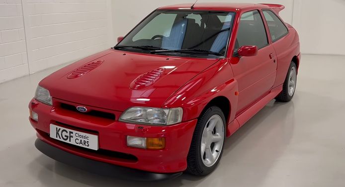 Ford Escort RS Cosworth.