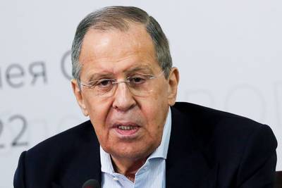 Russische minister Lavrov: “Westen heeft ons collectief de hybride oorlog verklaard”