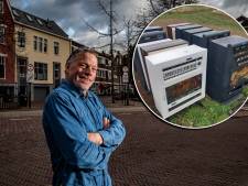 Sigarenboer Huub uit Deventer ziet handel in automaten in rook opgaan, maar dan... ‘Ik wil zo’n ding!’