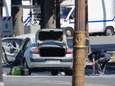 Auto ramt combi op Champs-Elysées: agenten vinden explosieven, gasflessen, kalasjnikov en pistolen