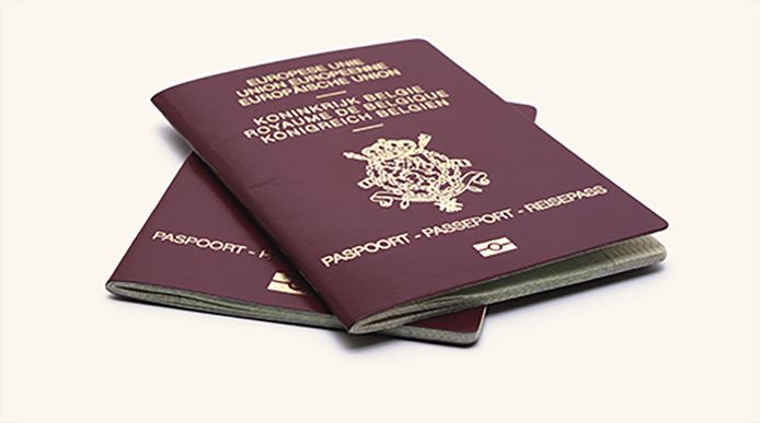 Prijs van reispas afhankelijk van waar je woont: zoveel kost paspoort in  jouw gemeente | Binnenland | hln.be