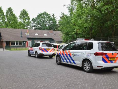 Onrust in azc Oisterwijk: asielzoekers dreigen zichzelf te verwonden, twee aanhoudingen