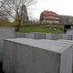 Duitse kunstenaars plaatsen replica Holocaustmonument naast huis van extreemrechtse politicus