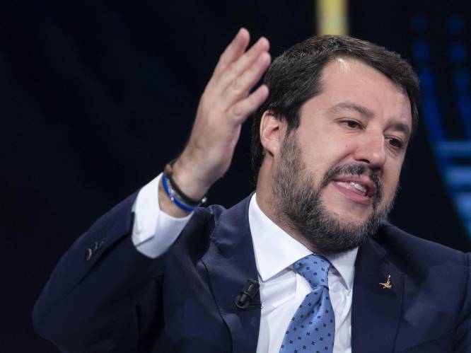 Onderzoek naar Matteo Salvini omdat die politie- en brandweervliegtuigen zou gebruikt hebben om te reizen