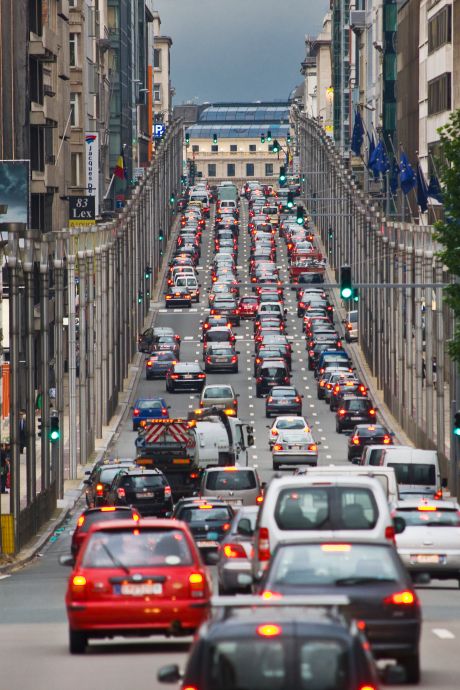 Les Bruxellois délaissent de plus en plus la voiture