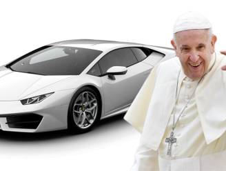Paus Franciscus verkoopt zijn Lamborghini