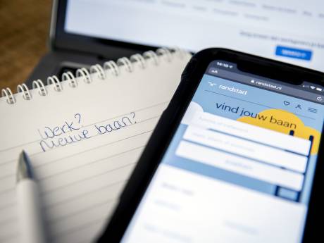 Bedrijven bieden tegen elkaar op in strijd om schaars personeel: ‘Leidt tot scheve ogen op werkvloer’