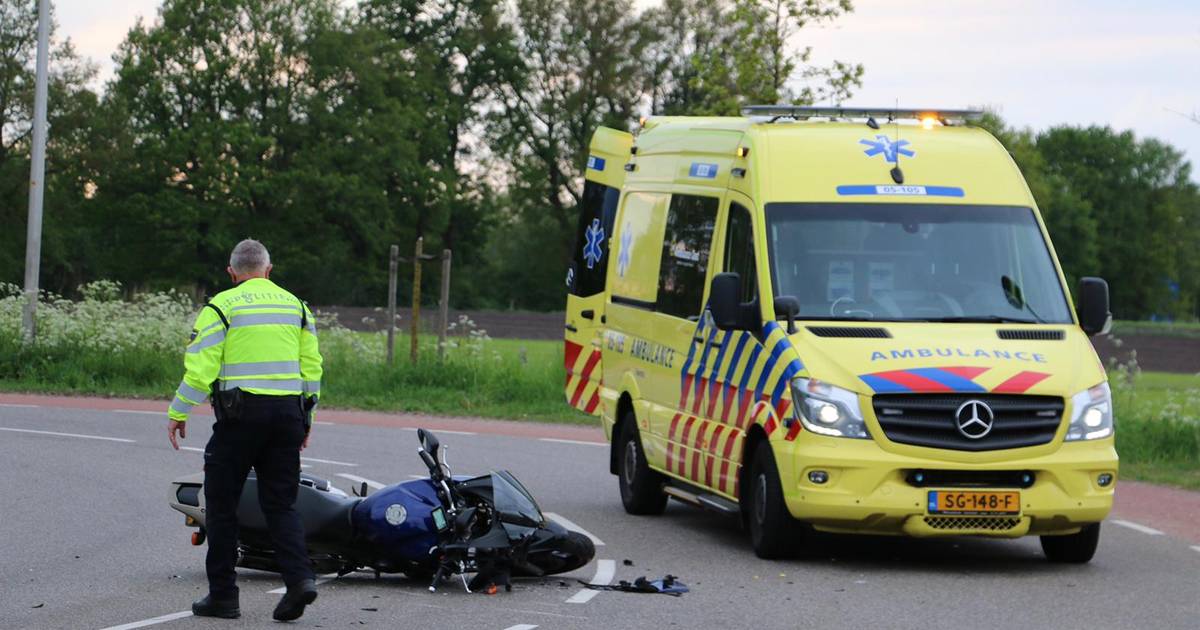 Motorrijder gewond bij aanrijding in de Lutte.