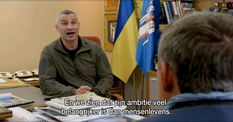 Rudi Vranckx: ‘Anastacia is een uitstekende fixer. Zo was ik heel blij dat ik kon praten met Vitali Klitschko, oud-bokser en nu de burgemeester van Kiev.' Beeld vrt