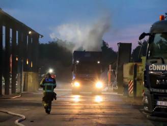 Brand in enkele containers bij afvalverwerkingsbedrijf Lokeren