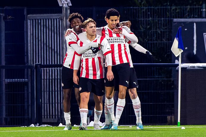 Alla drie doelpuntenmakers tegen Willem II van maandagavond: Isaac Babadi, Jason van Duiven en Mo Nassoh.