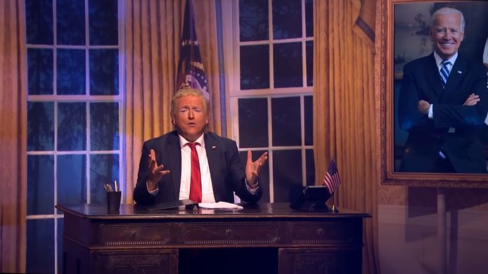 Kent Oprichter Arbitrage Gordon scoort met imitatie van Donald Trump: 'Kon ik maar even Biden zijn'  | Show | AD.nl