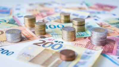 Monitoringcomité raamt begrotingstekort 6,2 miljard euro lager dan verwacht