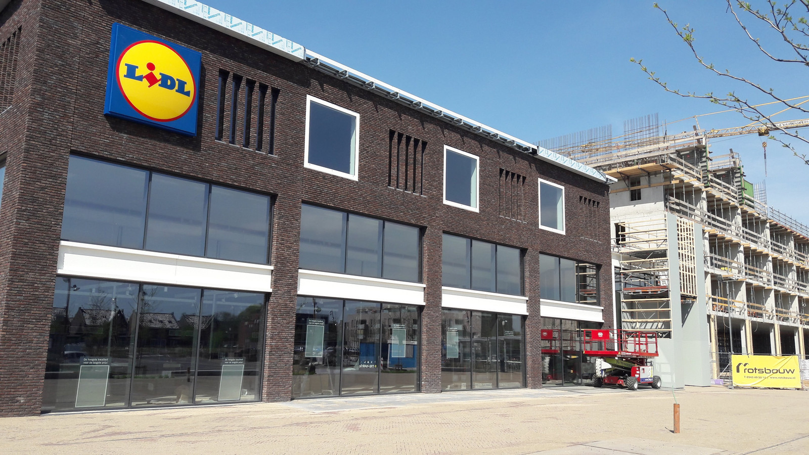 Hallo Lidl, dag Onze Winkel, VeenendaalOost wisselt van supermarkt