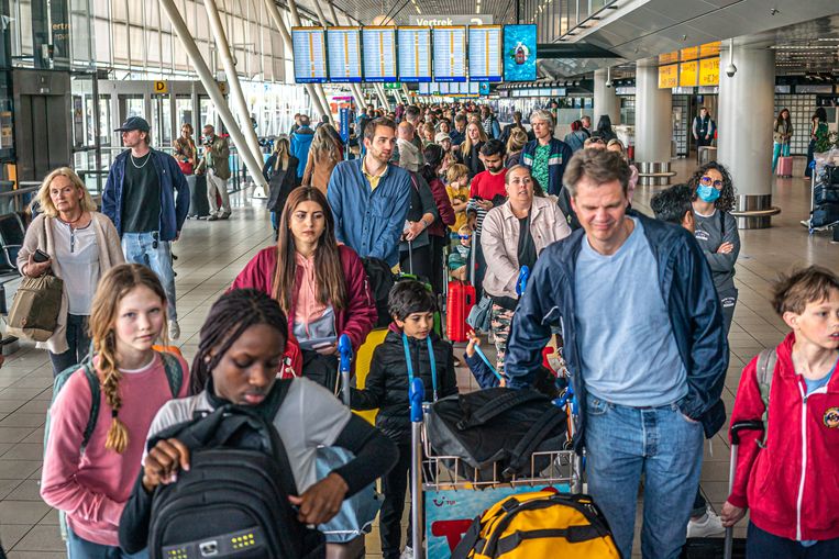 Net als vorig jaar allemaal vluchten laten vervallen vinden de reisorganisaties voor de komende vakantieperiodes geen optie.  Beeld Joris van Gennip