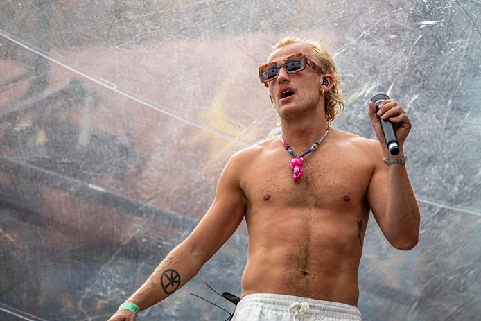 Golden Band durante l'esecuzione al Tomorrowland