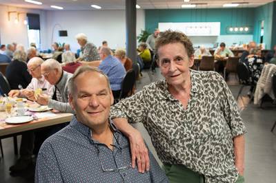‘Eenzaamheid is een rotwoord’: hopen op een sneeuwbaleffect bij lunch met 200 man