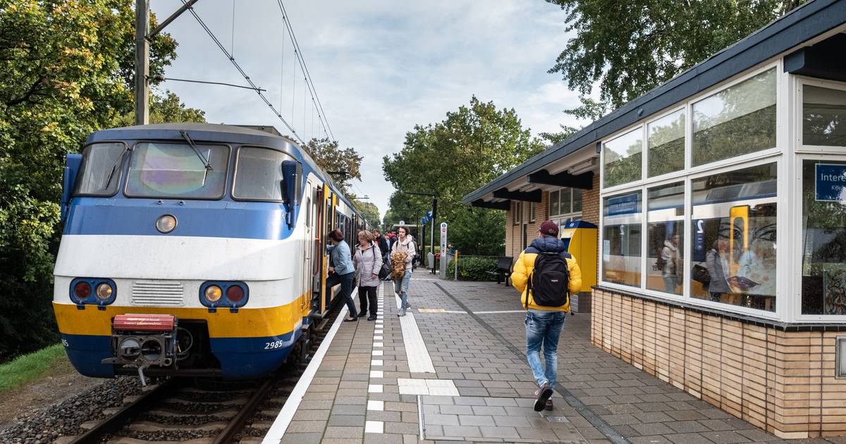 Soest-Zuid is zo’n stationnetje dat hóórt bij een plaats als Soest