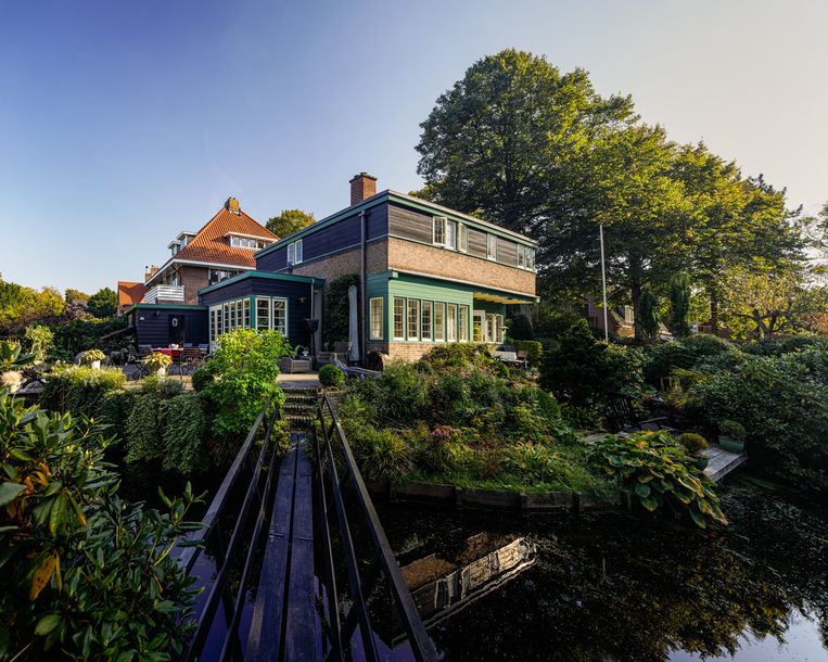Villa ‘Goldersgreen’ in Haarlem, die architect Van Loghem in 1921 bouwde in opdracht van zijn broer.  Beeld Hans Peter Föllmi