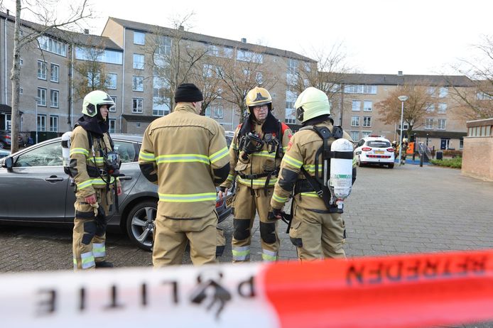 De brandweer bij het gaslek in Den Bosch.