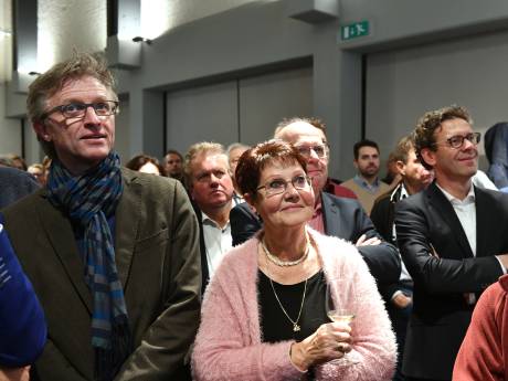 Motie van wantrouwen tegen compleet college West Betuwe aangenomen: uit coalitie gegooide partij geeft laatste zetje