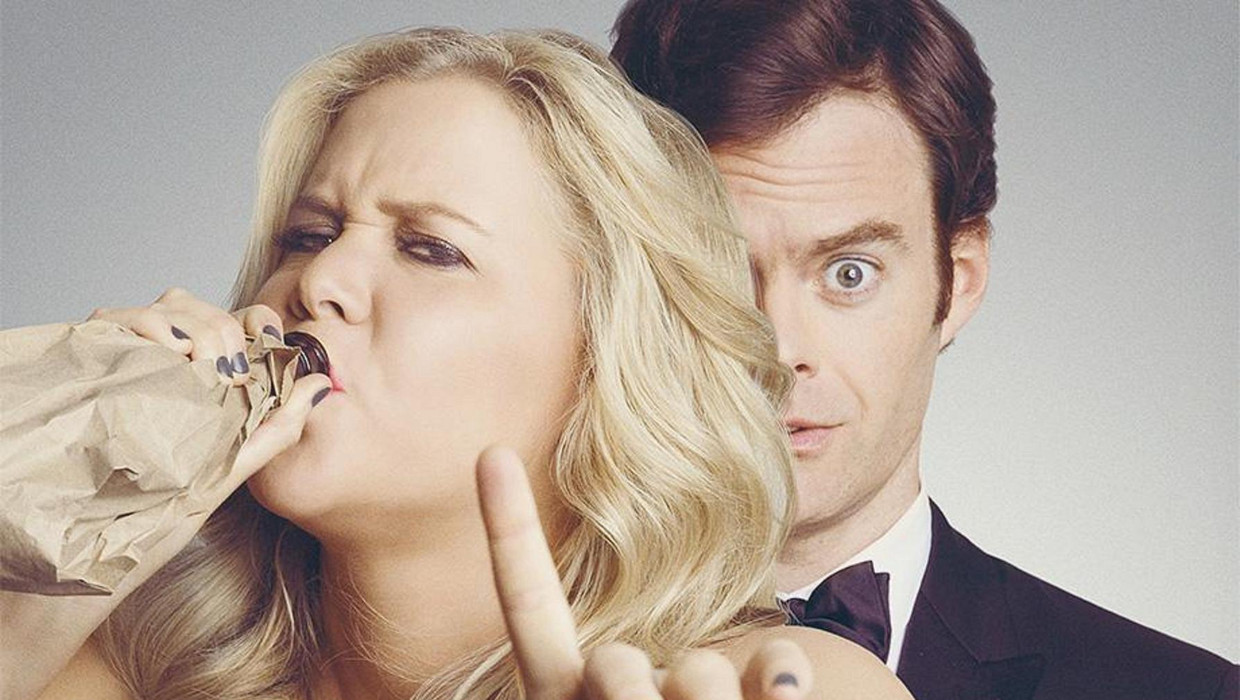 Bill Hader en Amy Schumer in Trainwreck. Beeld  